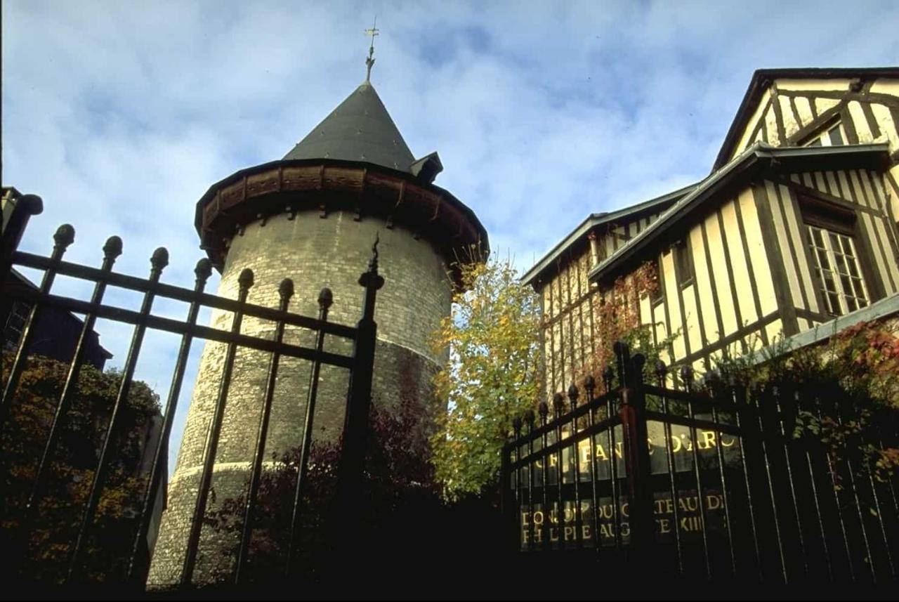 Le Donjon De Rouen Apartment ภายนอก รูปภาพ
